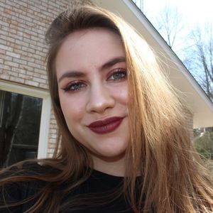 Meet your Posher, Leah